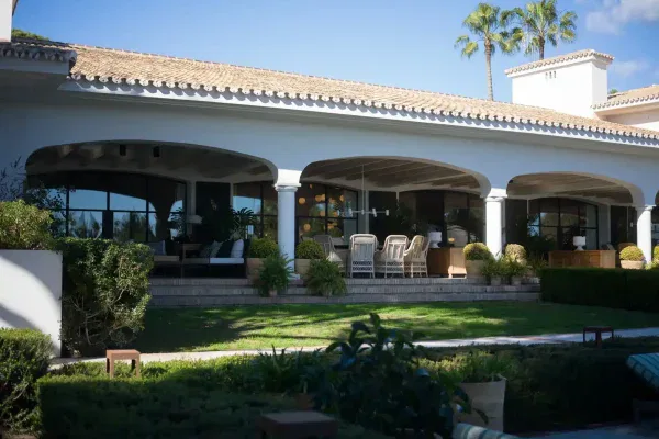 exterior-villa-gratitud-4